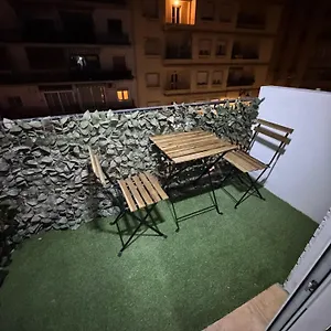 De Privadas En El Centro De Malaga
