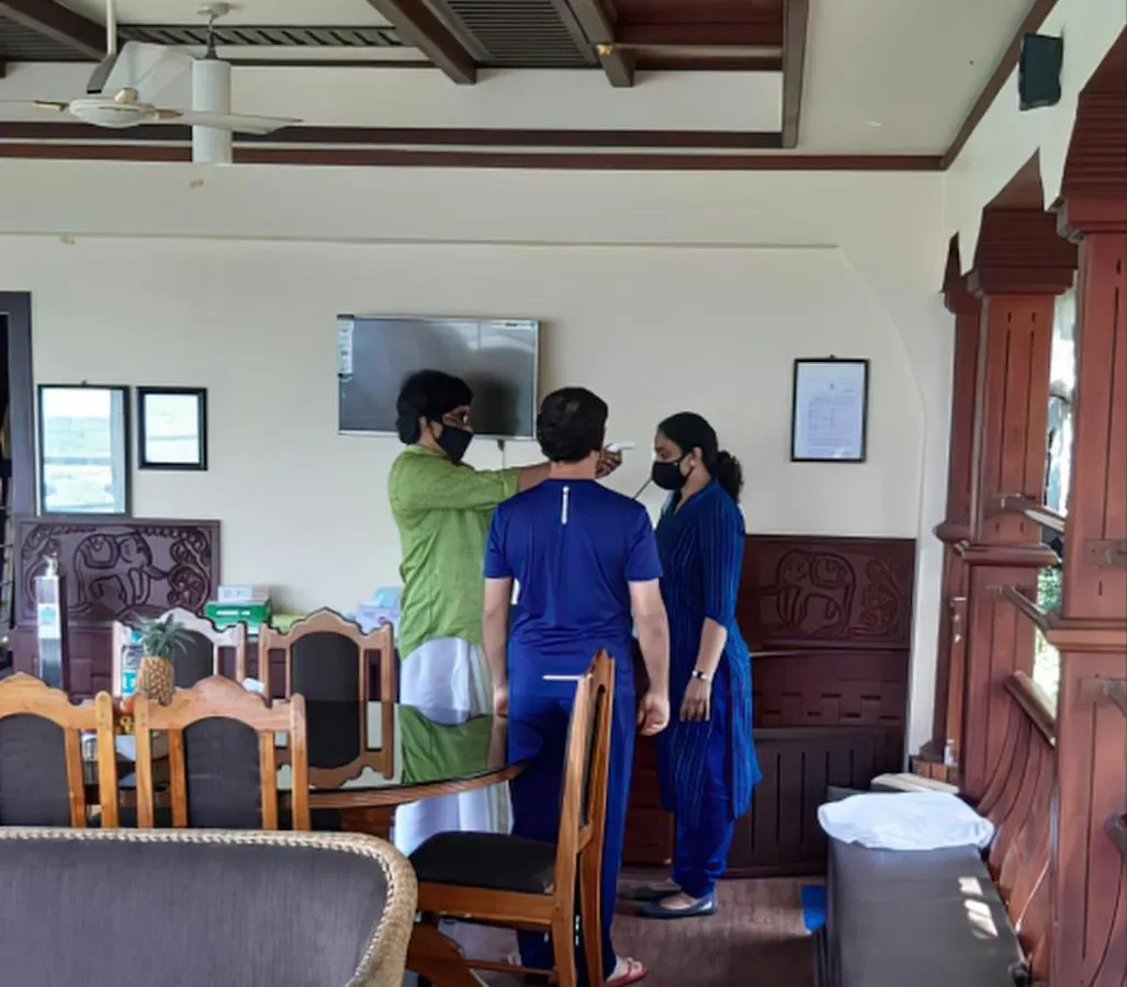 *** Botel Aqua Castle Houseboat - By Aqua Jumbo Houseboats Hotel Alappuzha India