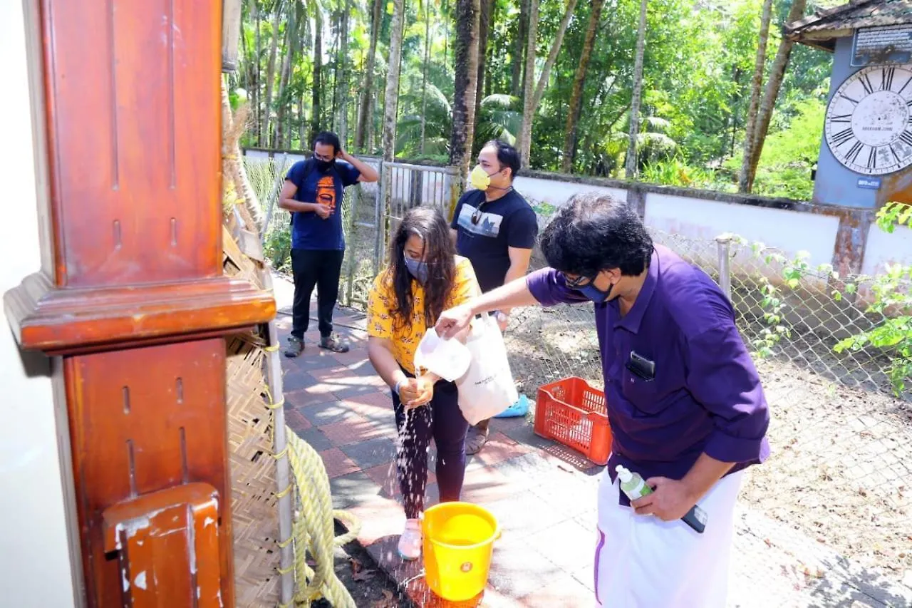 Aqua Castle Houseboat - By Aqua Jumbo Houseboats Hotel Alappuzha 3*,
