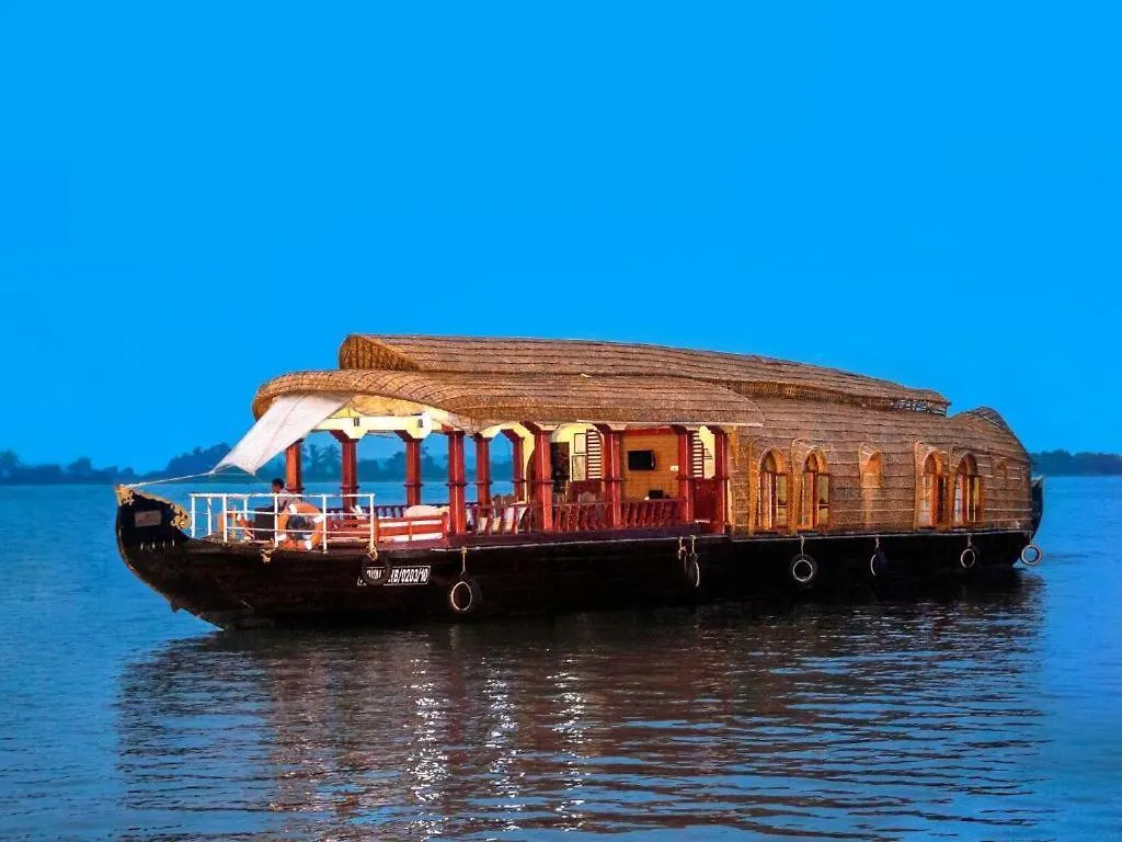 *** Botel Aqua Castle Houseboat - By Aqua Jumbo Houseboats Hotel Alappuzha India
