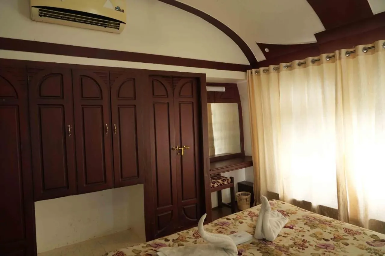 Aqua Castle Houseboat - By Aqua Jumbo Houseboats Hotel Alappuzha 3*,  India